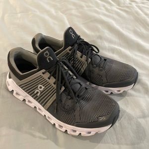 On Cloudswift Running Shoe